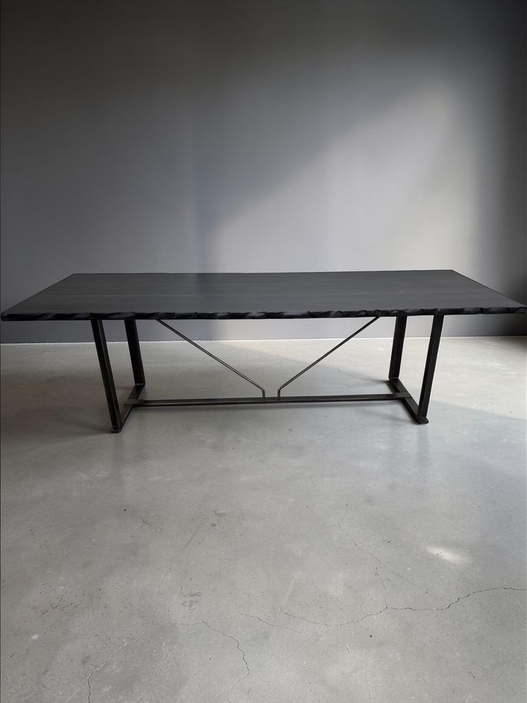Massief eiken design eettafel met organische rand, Design, Eikenhout, 200 cm of meer, Zo goed als nieuw
