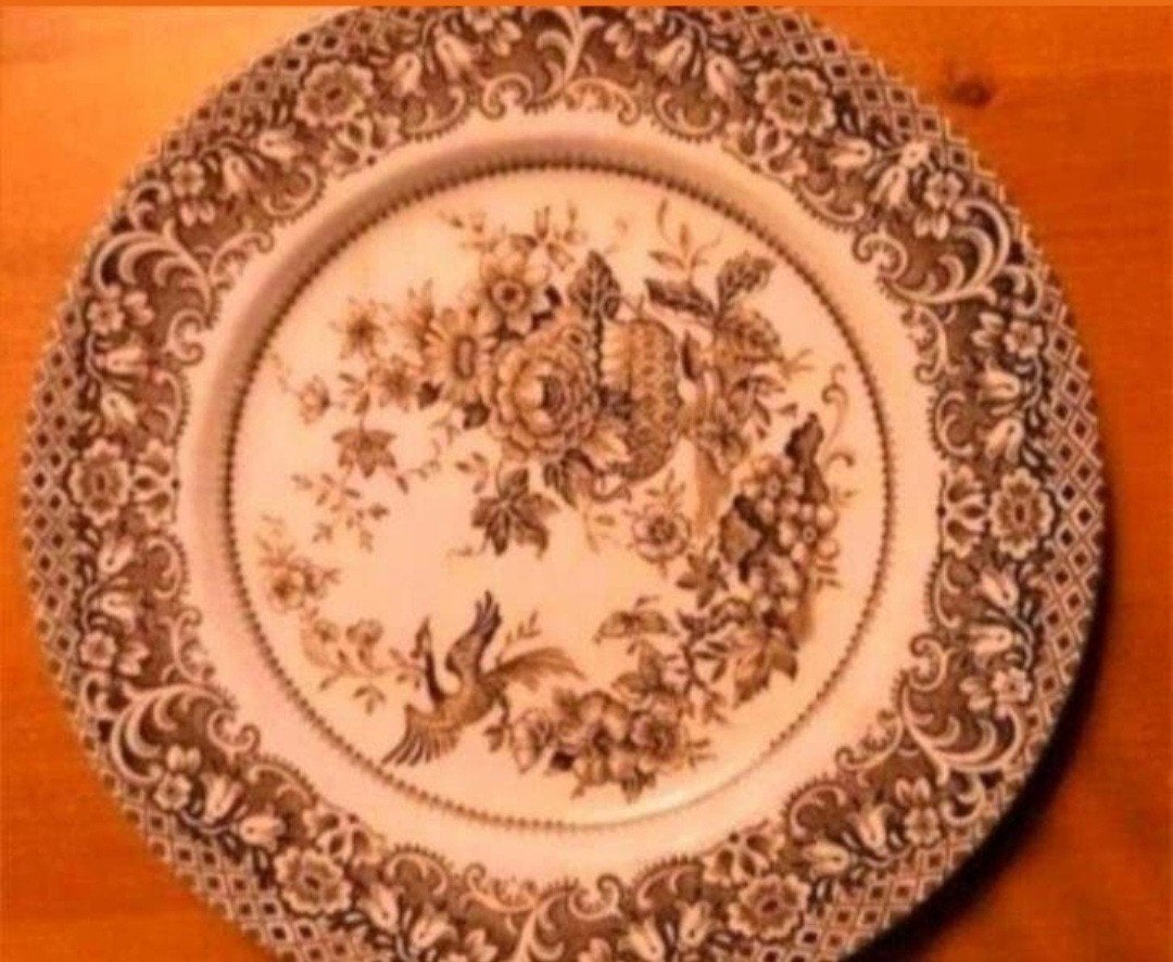 Vintage Staffordshire Ironstone bord - Handgegraveerd, Ophalen of Verzenden