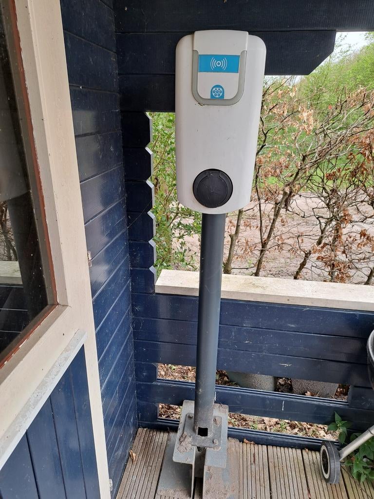 Blue Current U-Move Laadpaal 22KW Socket, Ophalen, Laadpaal
