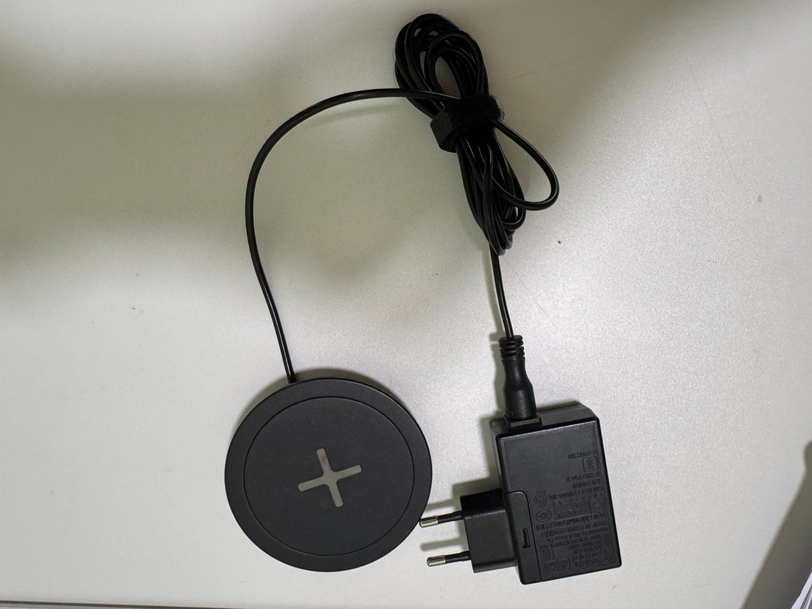 Draadloze oplader 5W, Ophalen of Verzenden, Zo goed als nieuw