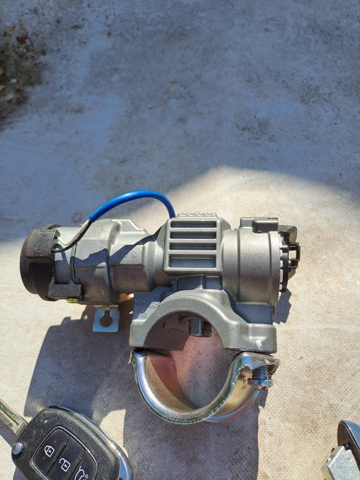 Contactslot, portierslot, 2 klapsleutels etc Hyundai i20, Ophalen of Verzenden, Gebruikt, Hyundai
