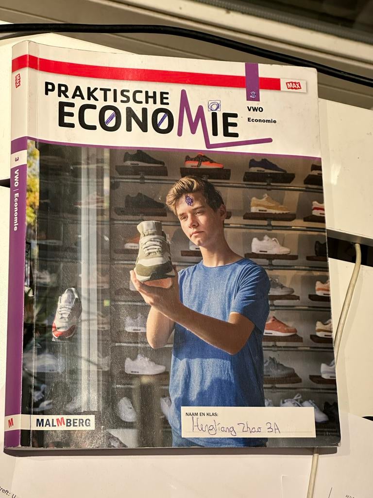 Praktische Economie 3 VWO - Malmberg (Release 2019), Ophalen of Verzenden, Gelezen, VWO, Economie