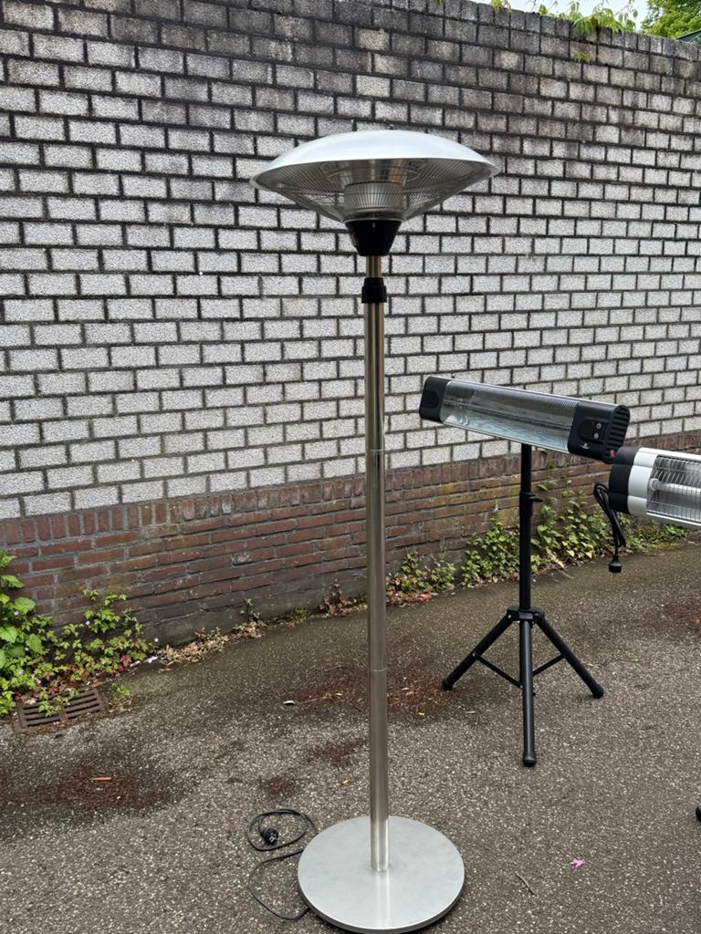 Kesser Stralingsheater / Terrasverwarmer op voet, Ophalen, Nieuw, Elektrisch, Vloer