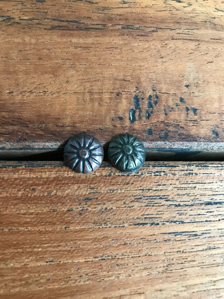 Oosters metaal bloem spijkers om te decoreren set van 100, Verburgt Vintage, Nieuw, https://verburgtvintage.nl/#contact, Schipluidenlaan 20 5035KJ Tilburg