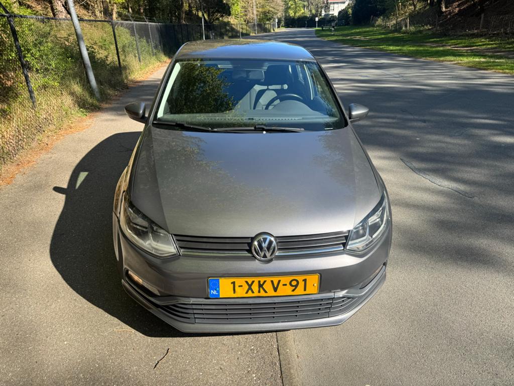 Volkswagen Polo 1.0 TSI 55KW 2014 Grijs, Auto's, Volkswagen, Stof, Euro 6, Origineel Nederlands, Handgeschakeld
