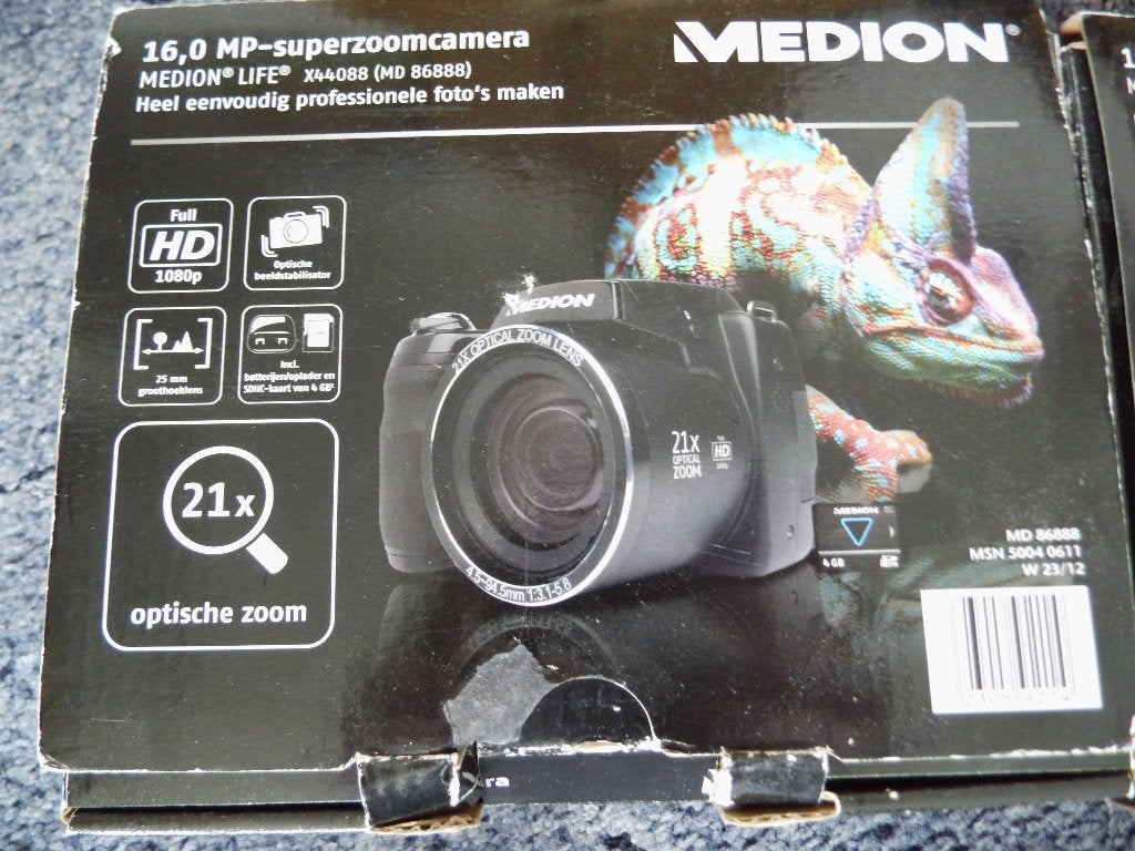 Meerdere Medion 16,0 mp superzoom camera, als nieuw, Ingebouwde flitser, Overige typen, 16 megapixels, Cameratas