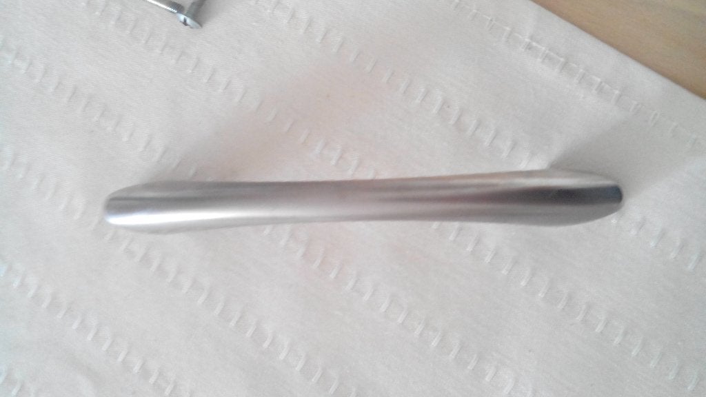 17 metalen (rvs of aluminium?) design handgrepen keuken, Minder dan 50 cm, Ophalen of Verzenden, Zo goed als nieuw, Minder dan 25 cm
