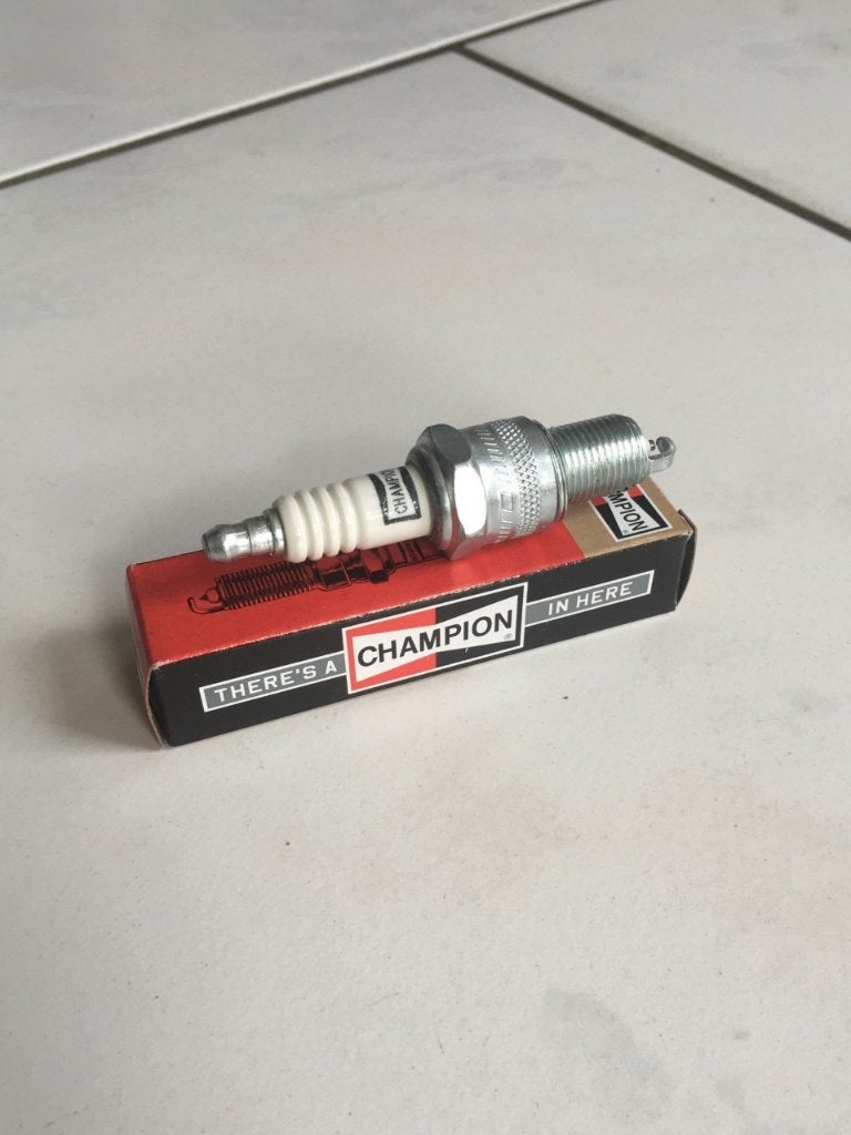 Te koop bougies 8 stuks platinum (premium) Dodge w200 d200, Ophalen of Verzenden