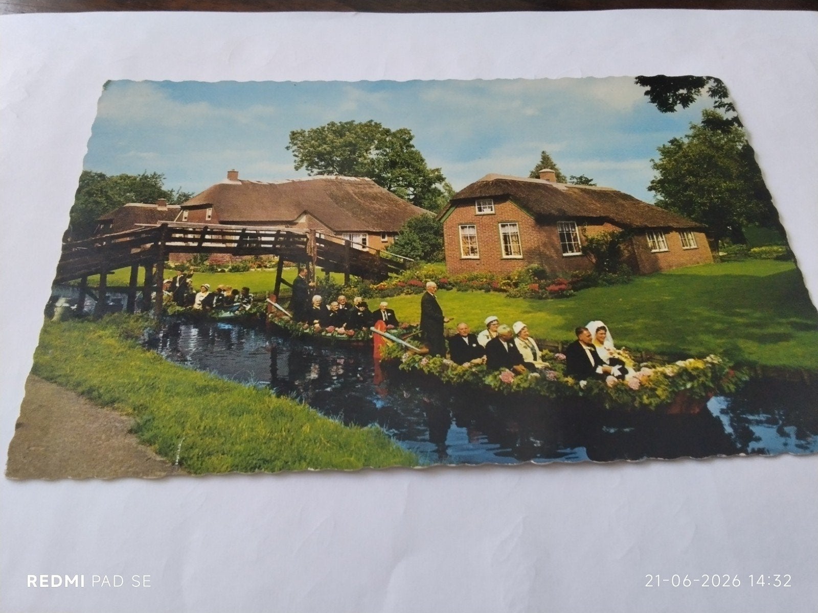 Ansichtkaart Giethoorn: Trouwen per punter, Ophalen of Verzenden, 1960 tot 1980, Ongelopen, Overijssel