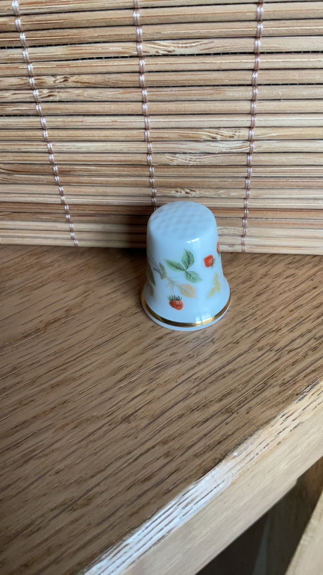 Wedgwood vingerhoed vingerhoedje vingerhoedjes vingerhoeden, Verzamelen, Verzenden, Nieuw, Porselein, Buitenland