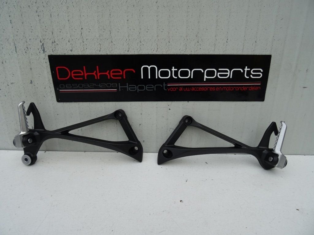 Duo / Passagiers Voetsteunen Kawasaki ZX10R 2021-2022-2023, Motoren, -, -, Nieuw, Ophalen of Verzenden