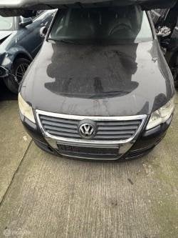Voorbumper Volkswagen Passat B6 ('05-'10), Gebruikt, Ophalen of Verzenden, Bumper, Volkswagen