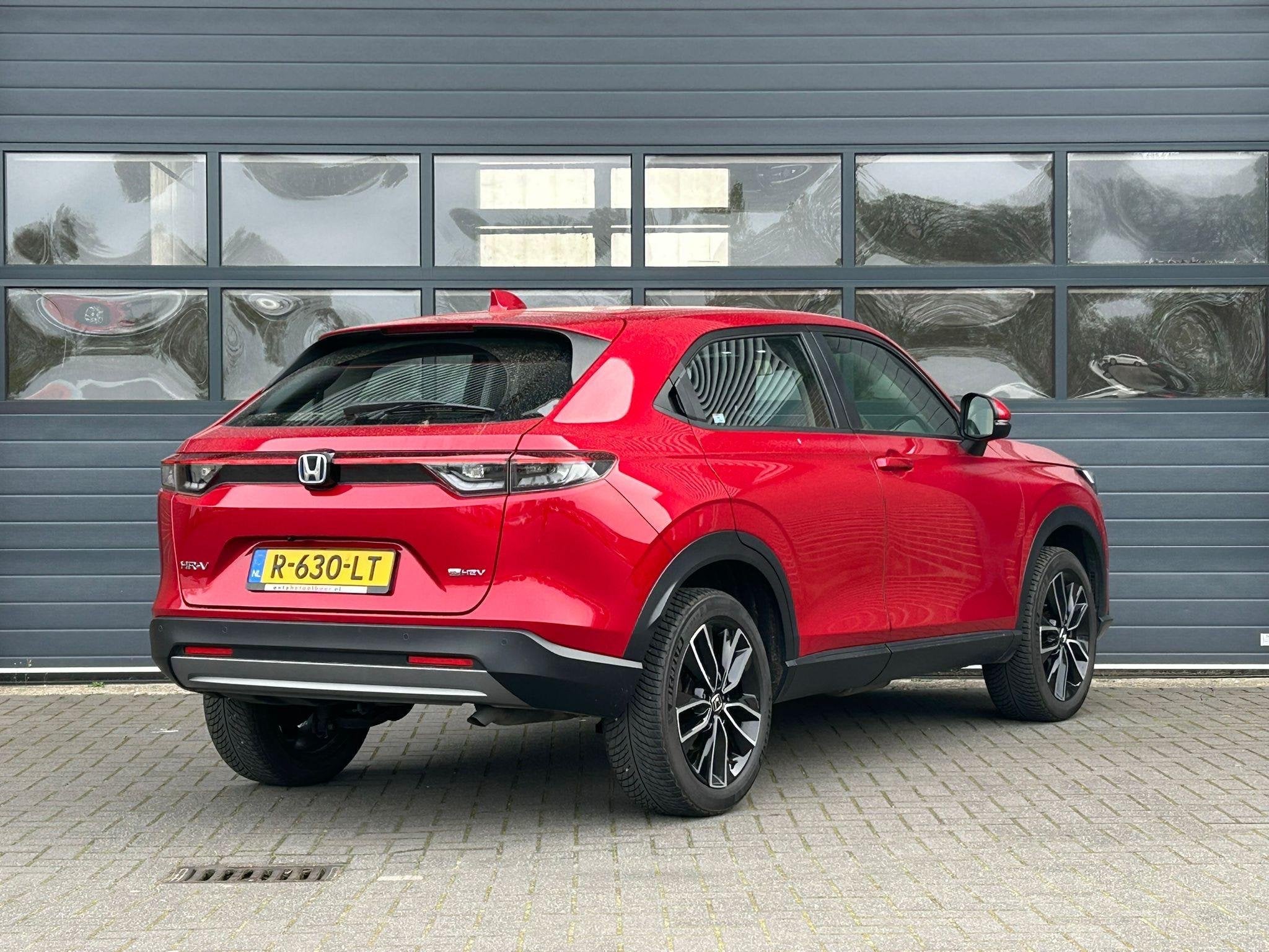 HONDA HR-V 1.5 e:HEV ELEGANCE I AUTOMAAT I P-CAMERA I STOELV, Auto's, Stof, Origineel Nederlands, Hybride Elektrisch/Benzine, 107 pk