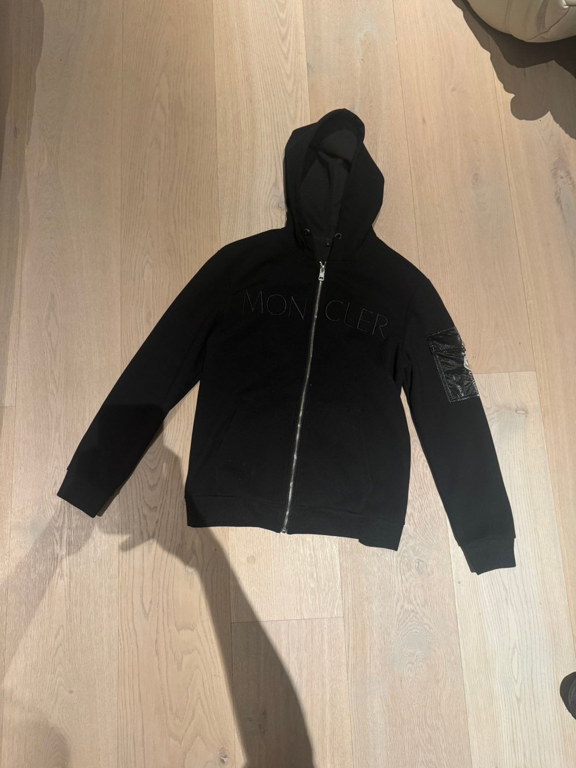 Moncler vest, Ophalen of Verzenden, Zo goed als nieuw, Zwart