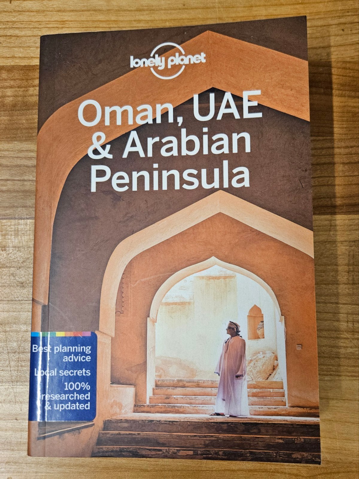 Lonely Planet Oman, UAE & Arabian Peninsula Reisgids, Boeken, Reisgidsen, Lonely Planet, Ophalen of Verzenden, Zo goed als nieuw