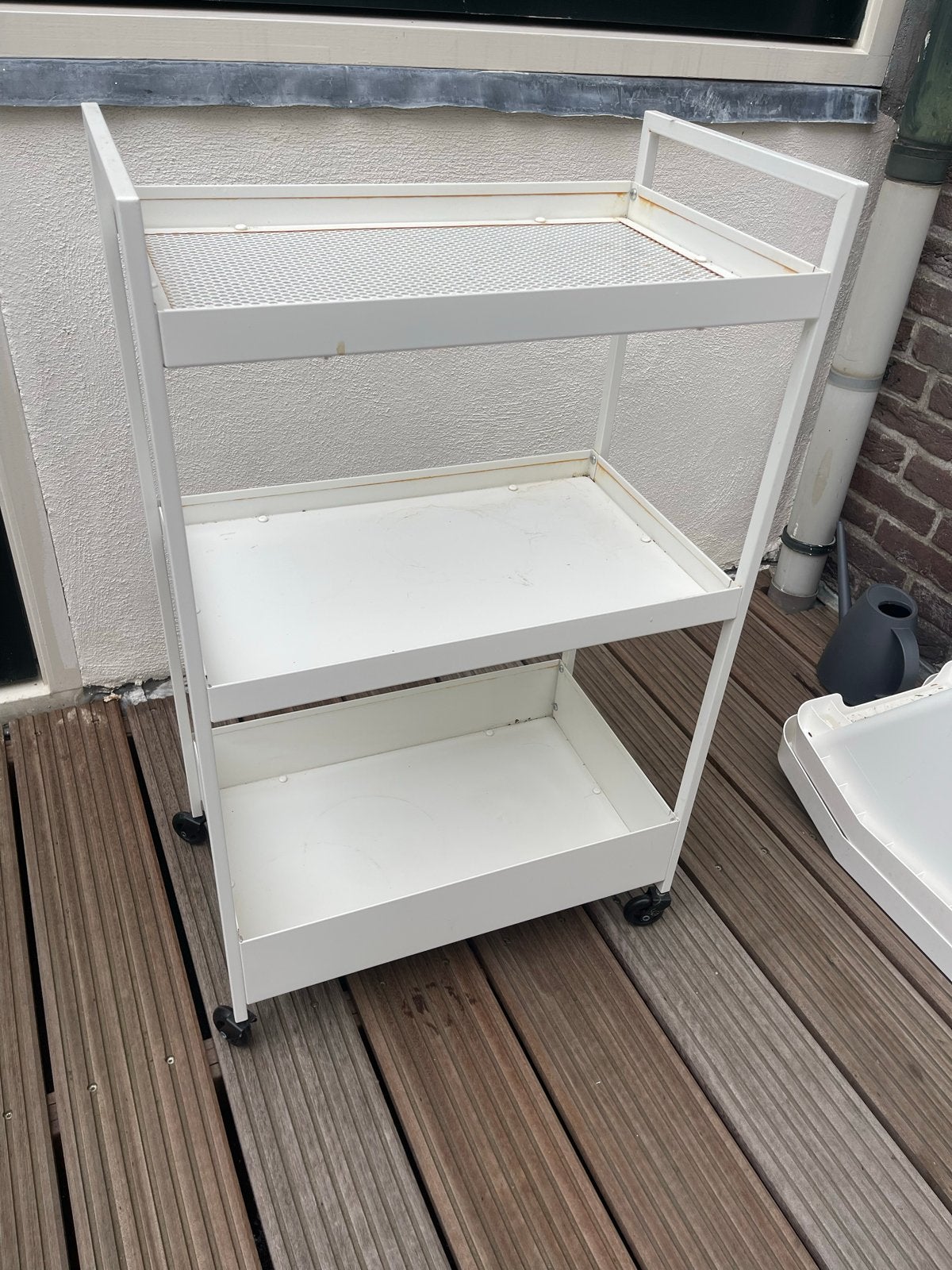 Wit metalen trolley met 3 planken en wielen, Ophalen, Gebruikt