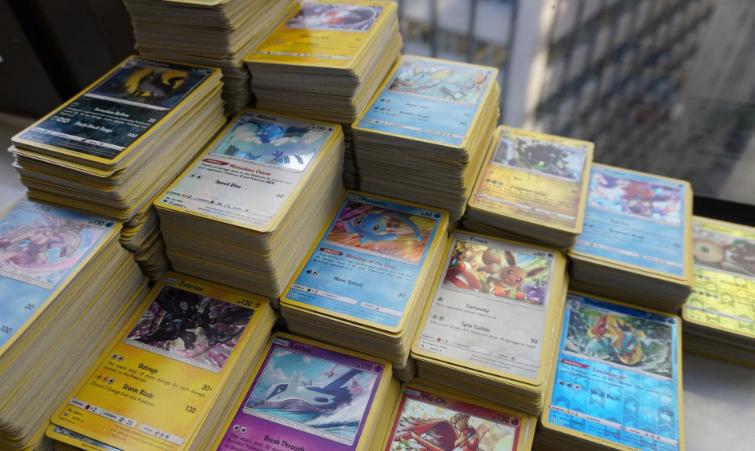 pokemon normale kaarten 100x, Ophalen of Verzenden, Zo goed als nieuw, Meerdere kaarten