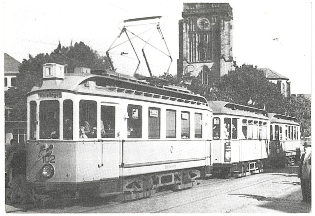 805301	Tram	Strassenbahn Karlsruhe 	Nette kaart Onbeschreven, Ophalen of Verzenden, Gebruikt, Tram, Kaart of Prent