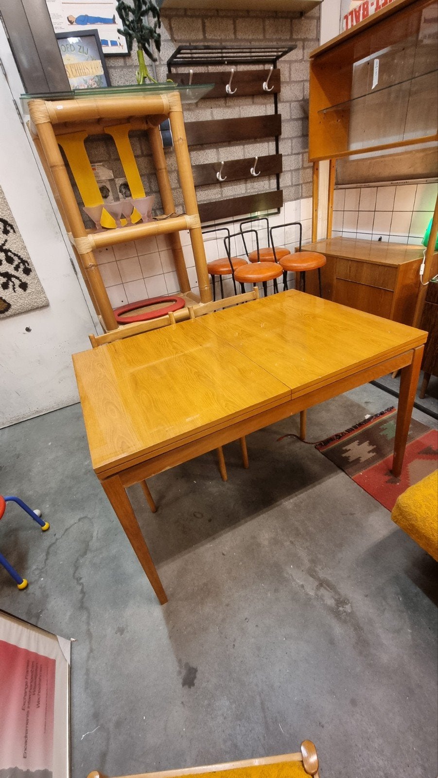 vintage eettafel uitschuifbaar mid century, Ophalen of Verzenden