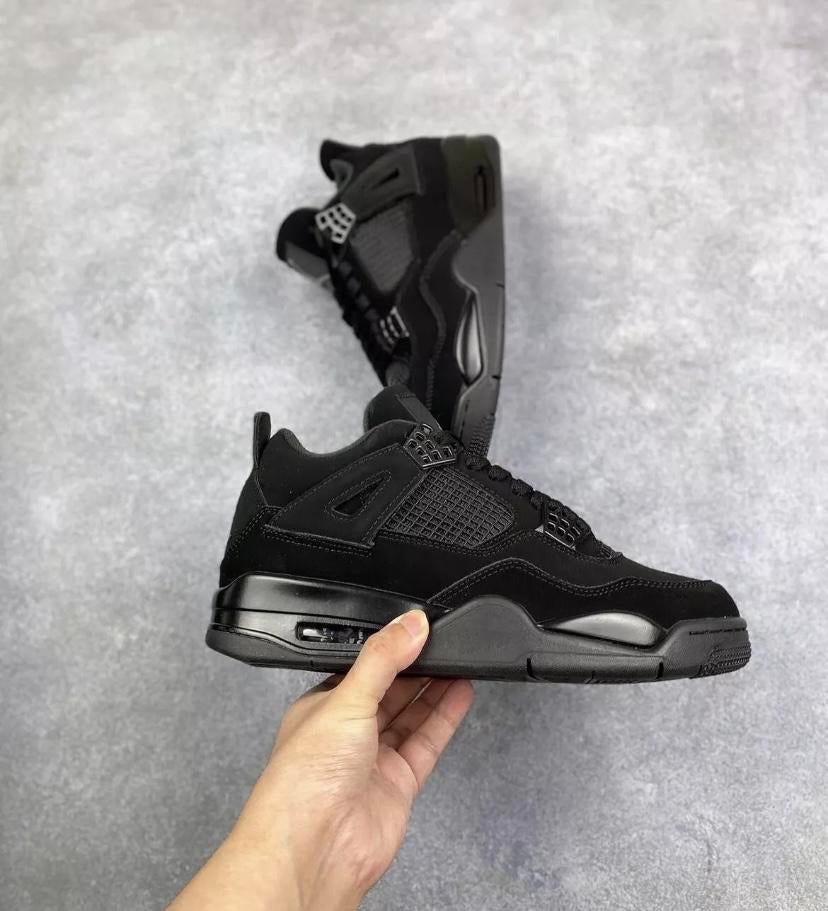 Jordan 4 black cat, Kleding | Heren, Schoenen, Ophalen of Verzenden, Zo goed als nieuw, Zwart