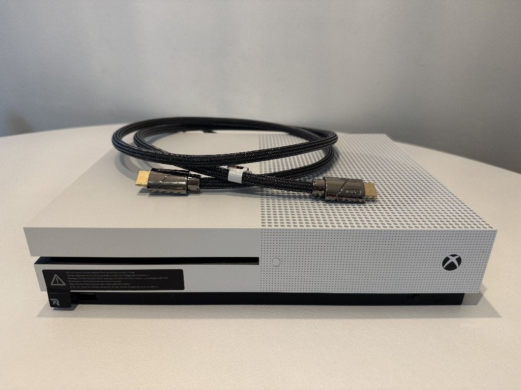 Xbox One 500 GB met 2 controllers en 3 games, Spelcomputers en Games, Spelcomputers | Xbox One, Zo goed als nieuw, Xbox One, 500 GB