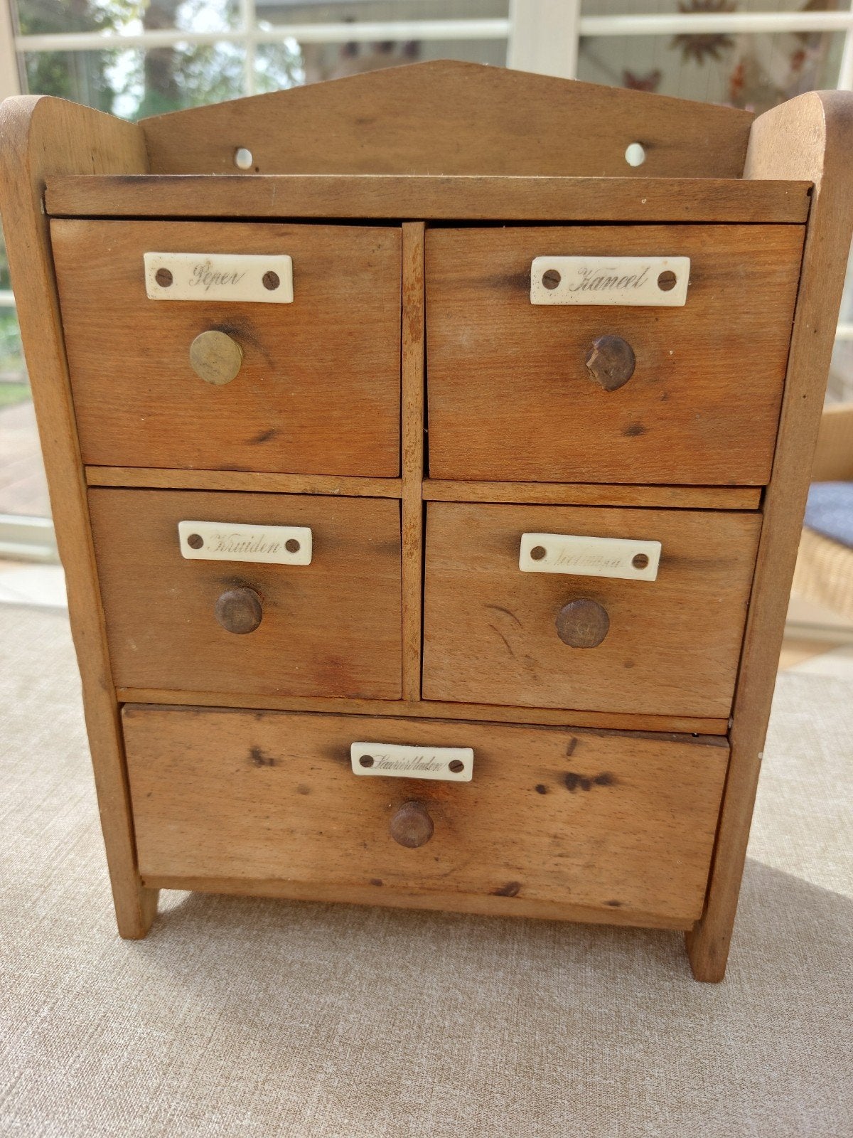 Vintage houten kruidenrekje met 5 lades, Antiek en Kunst, Ophalen