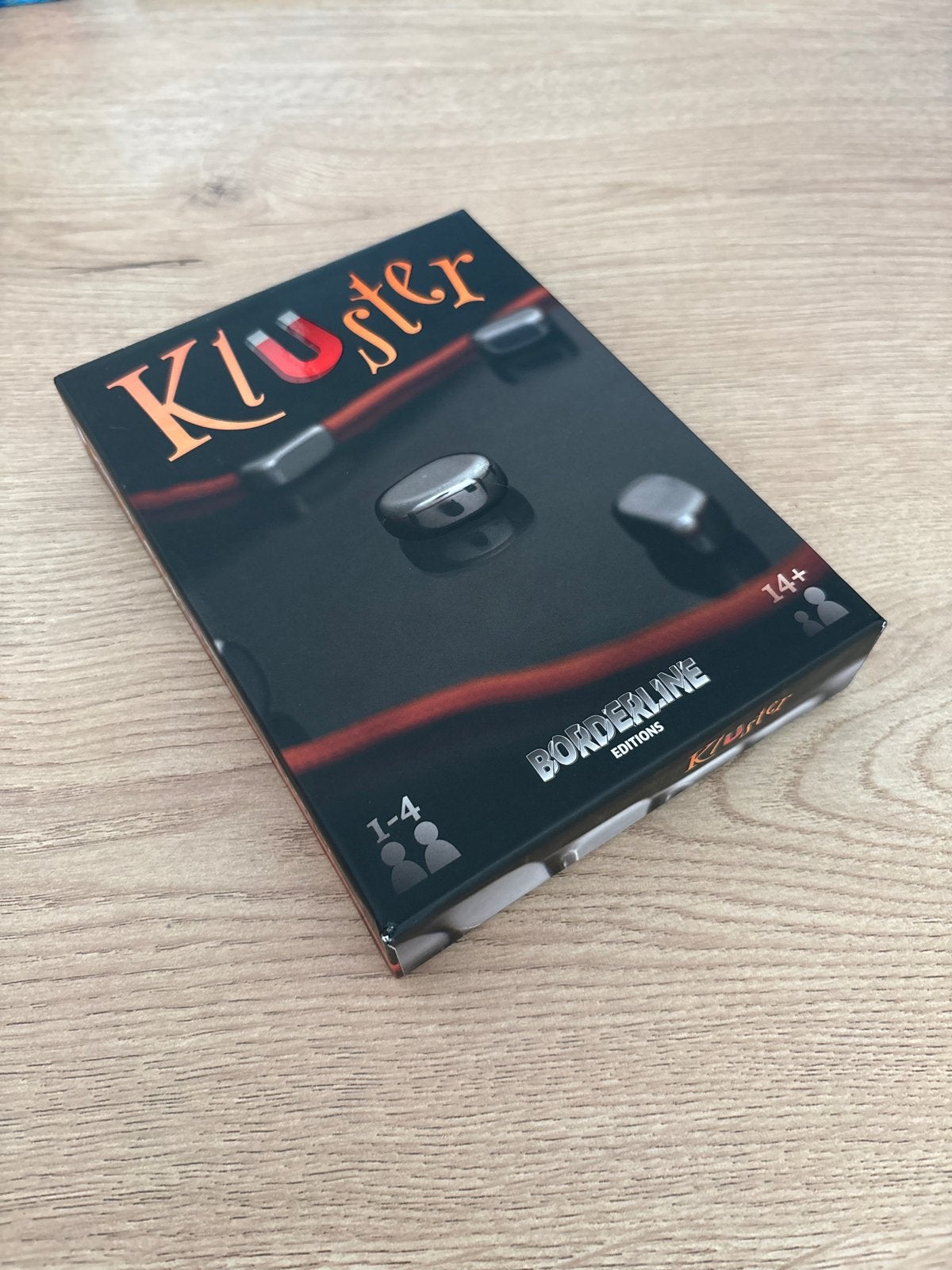 Kluster - Magnetisch behendigheidsspel voor 1-4 spelers, Een of twee spelers, Ophalen of Verzenden, Zo goed als nieuw