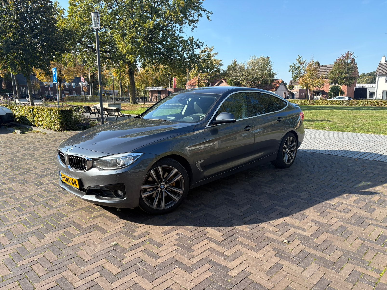 BMW 3-Serie GT 328I Aut8 2014 Grijs, Automaat, 745 kg, 4 cilinders, 75 €/maand
