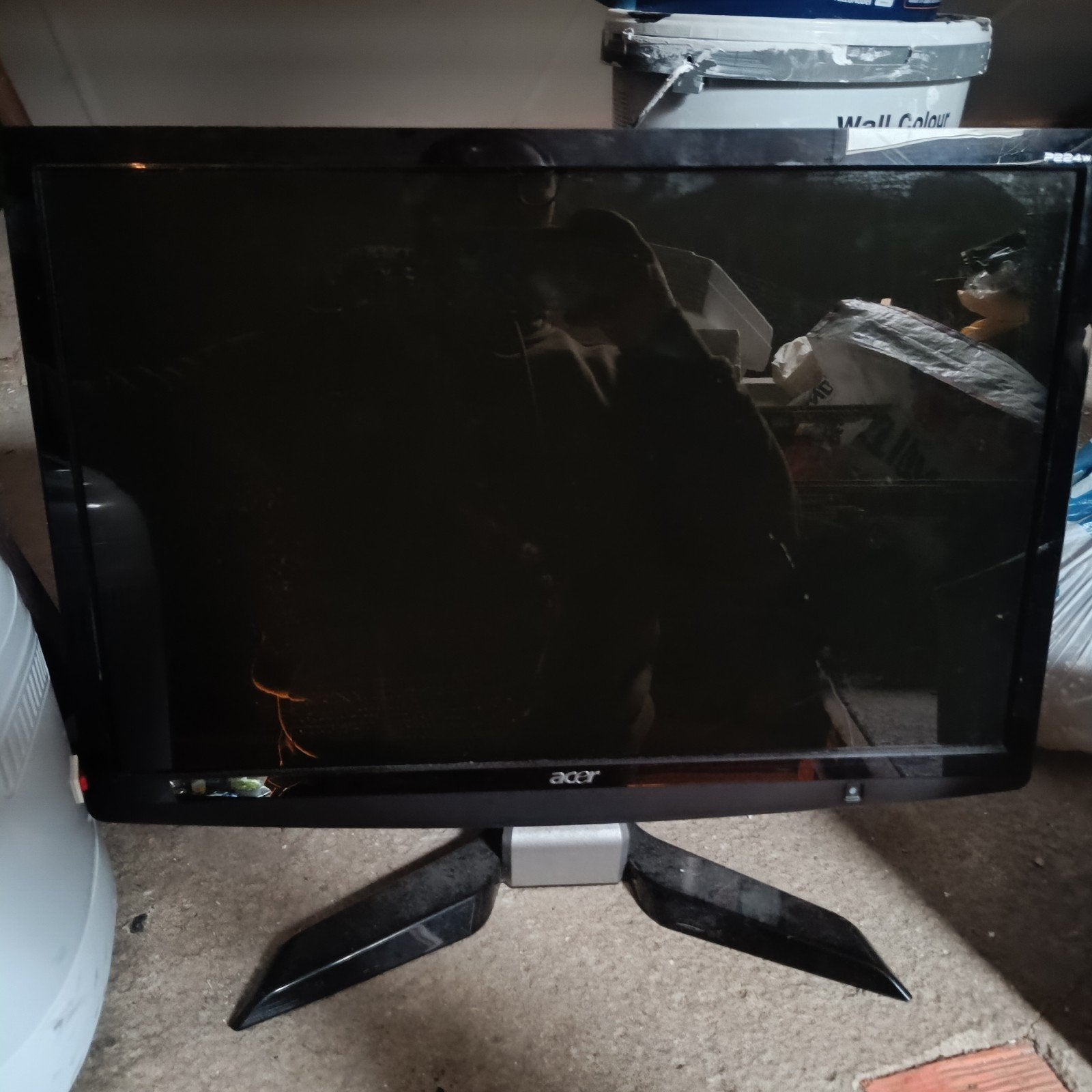 Acer monitor - Werkend, aan/uit knop defect, Computers en Software, Ophalen, Gebruikt, Acer, 60 Hz of minder