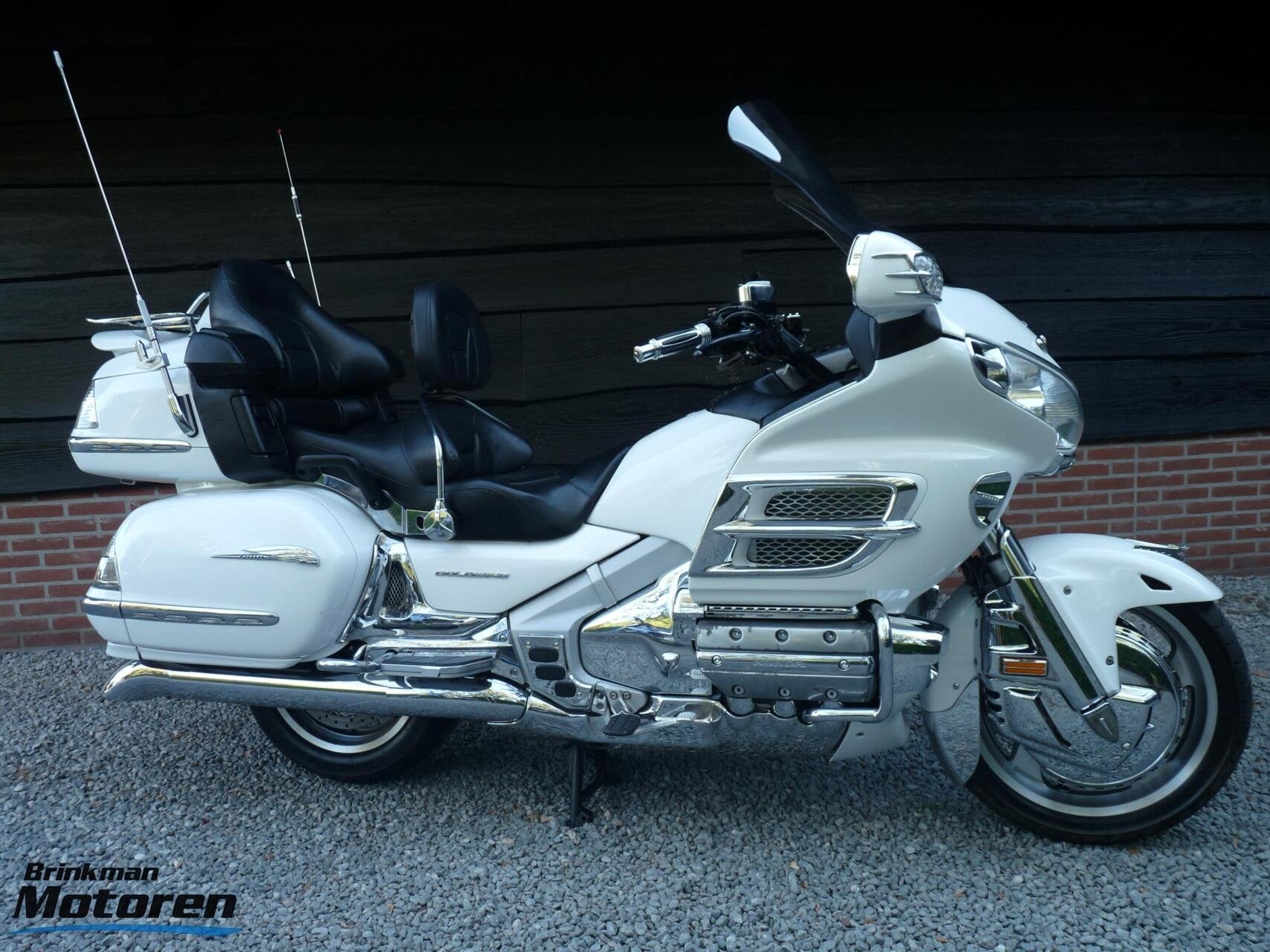Mooie GL 1800 Goldwing Deluxe, Bedrijf, Meer dan 35 kW, Toermotor, ABS