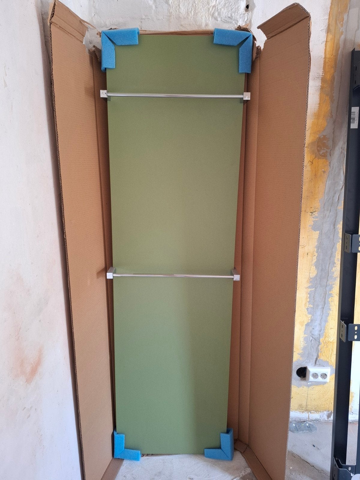 Vasco Niva design radiator 182 x 54cm watergedragen, Ophalen