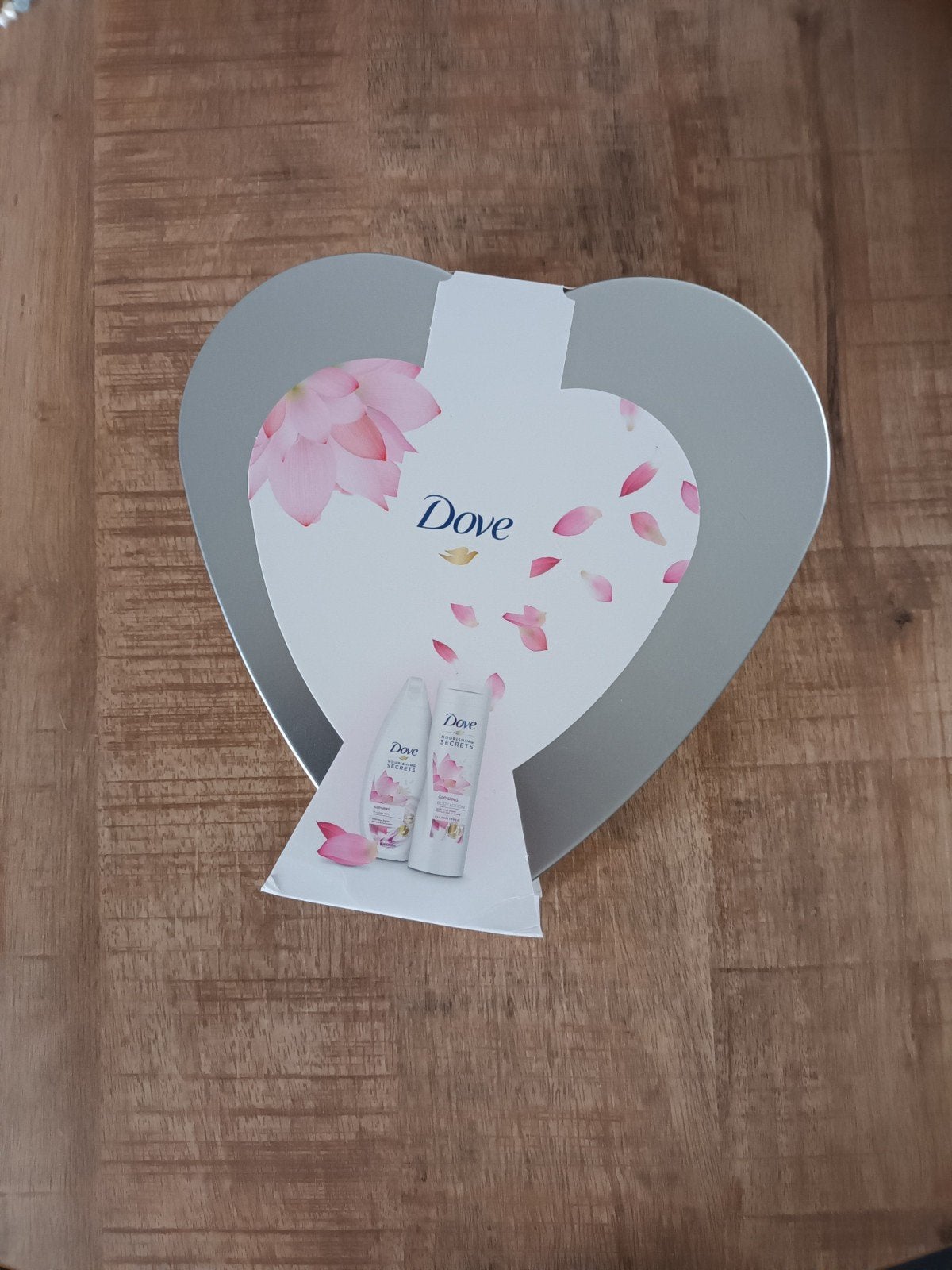 Dove ~Nourishing Secrets Glowing~ Nieuw, Ophalen of Verzenden, Nieuw