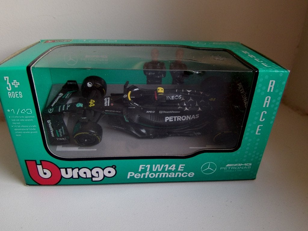 Bburago 1/43 Mercedes AMG Petronas F1 W14 E Performance, Verzenden, Zo goed als nieuw, Auto, Overige merken