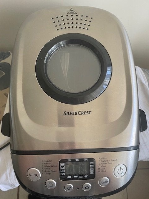 Broodbakmachine Silvercrest met 12 progamma's, Witgoed en Apparatuur, Broodbakmachines, Ophalen of Verzenden, Zo goed als nieuw
