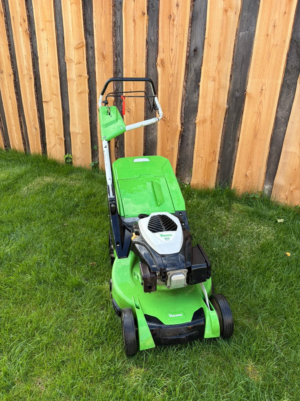 Viking/Stihl RM 655 v grasmaaier, Ophalen
