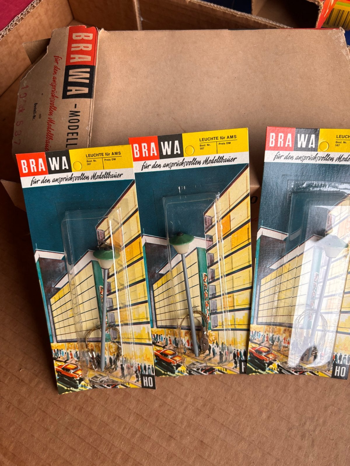 BRAWA h0 Straatlantaarns (10 stuks)  Nieuw in verpakking, Overige merken, Gelijkstroom of Wisselstroom, Overige typen, Nieuw