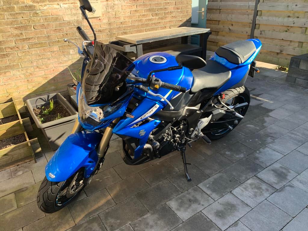 Suzuki GSR 750, lage KM, 1e eigenaar, 750 cc, Occasion, 4 cilinders, Motorrijbewijs A