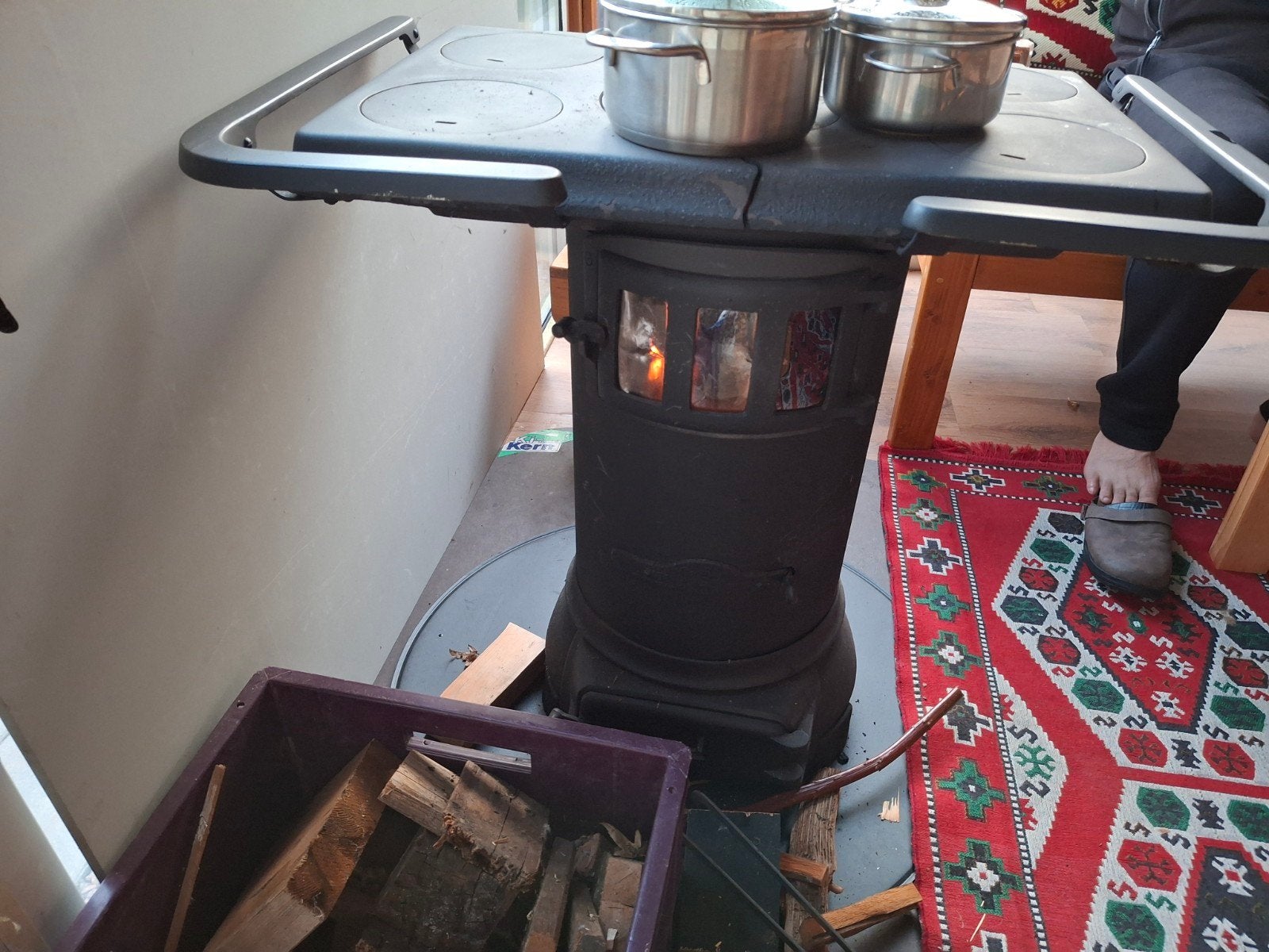 Houtkachel met kookplaat - Ideaal voor verwarming en koken, Ophalen, Gebruikt, Houtkachel, Vrijstaand