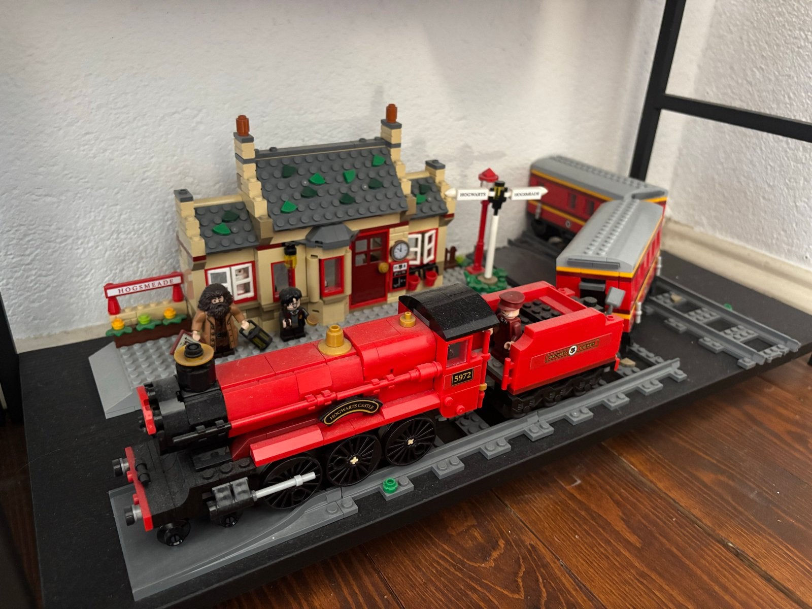 LEGO Harry Potter Zweinsteinexpres met Hogsmeade Station, Ophalen, Lego, Harry Potter, Zo goed als nieuw