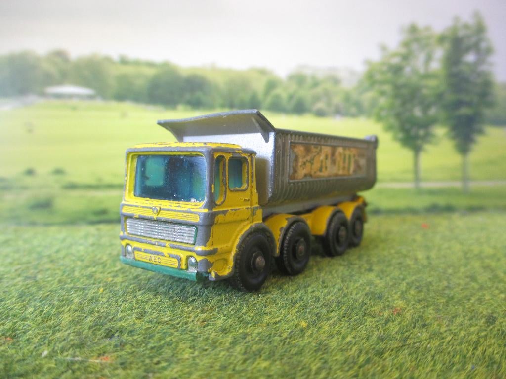 1/92 AEC Tipper Truck - Lesney Matchbox No.51c 1967-1969, Ophalen of Verzenden, Gebruikt, Bus of Vrachtwagen