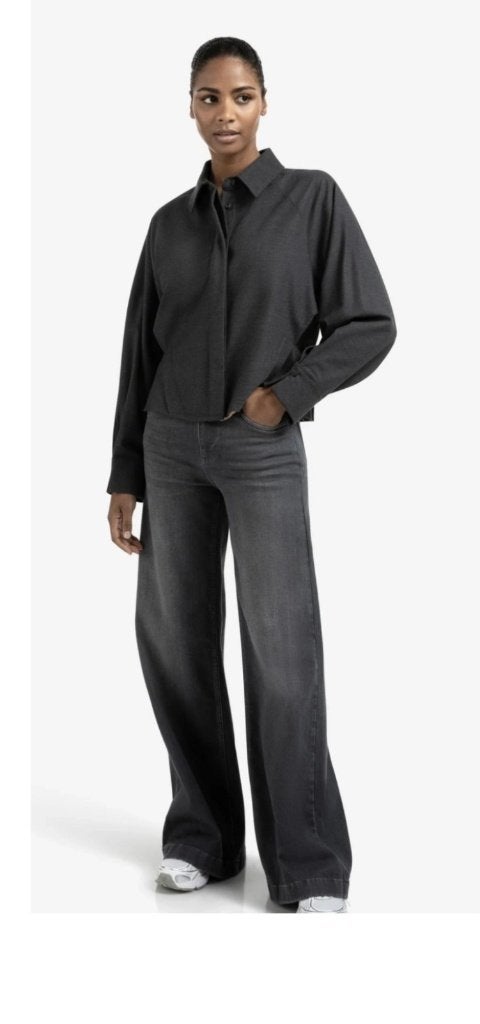Yaya grijze wide leg jeans maat 42, Kleding | Dames, Nieuw, Ophalen of Verzenden, Yaya, W33 - W36 (confectie 42/44)