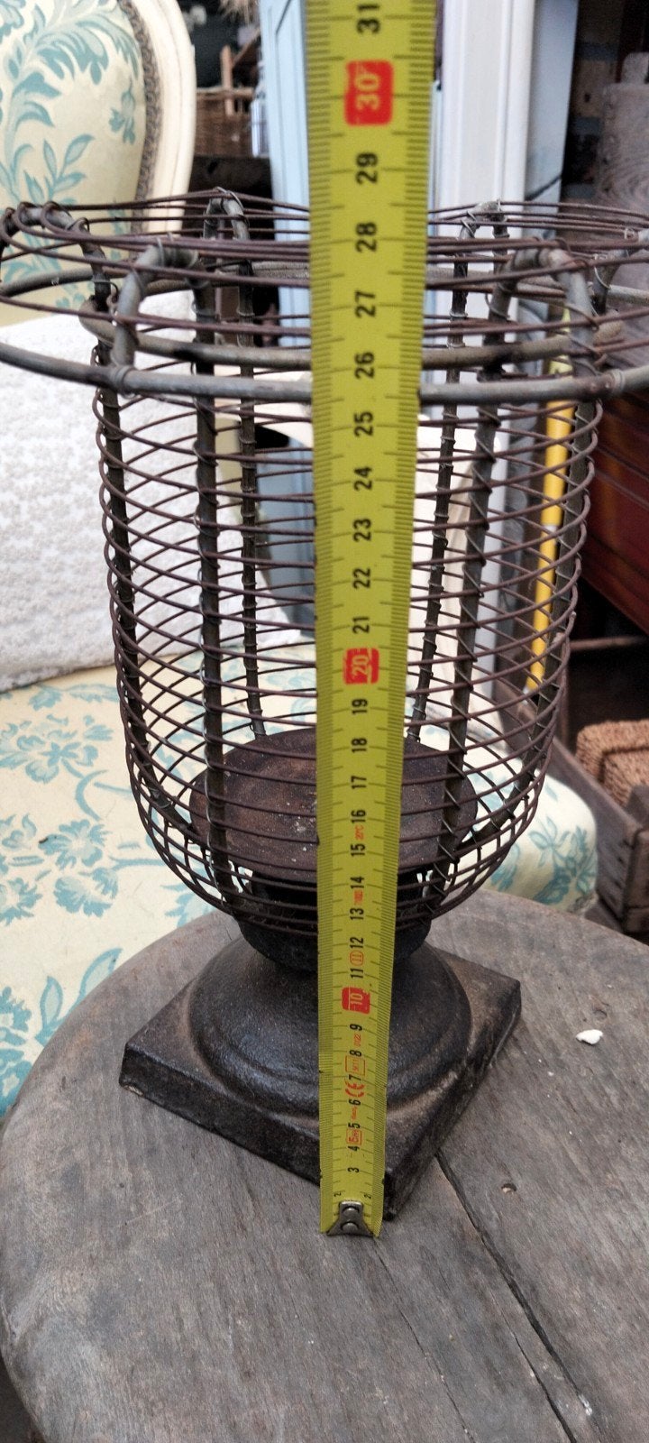 Brocante metalen kandelaar
Kunnen grote kaarsen, Gebruikt, ., Ophalen of Verzenden, .