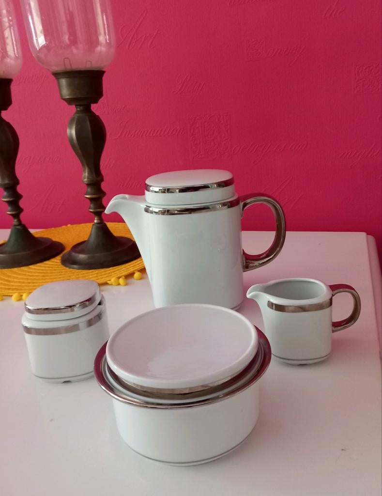 Seltmann Weiden Atlantic servies, wit met zilveren rand, Antiek en Kunst, Antiek | Servies compleet, Ophalen of Verzenden