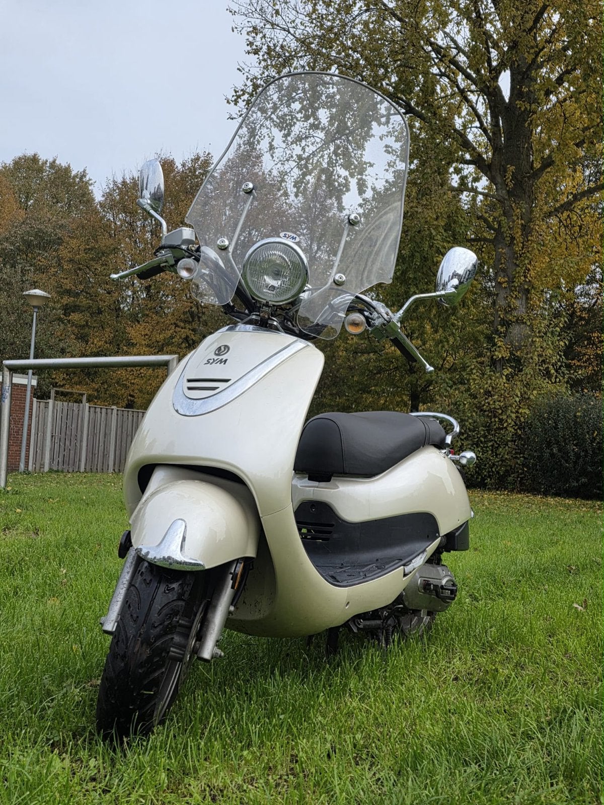 SYM Allo 50cc Scooter - Geel Kenteken, Zo goed als nieuw, Ophalen, Maximaal 45 km/u, Allo, Zo goed als nieuw