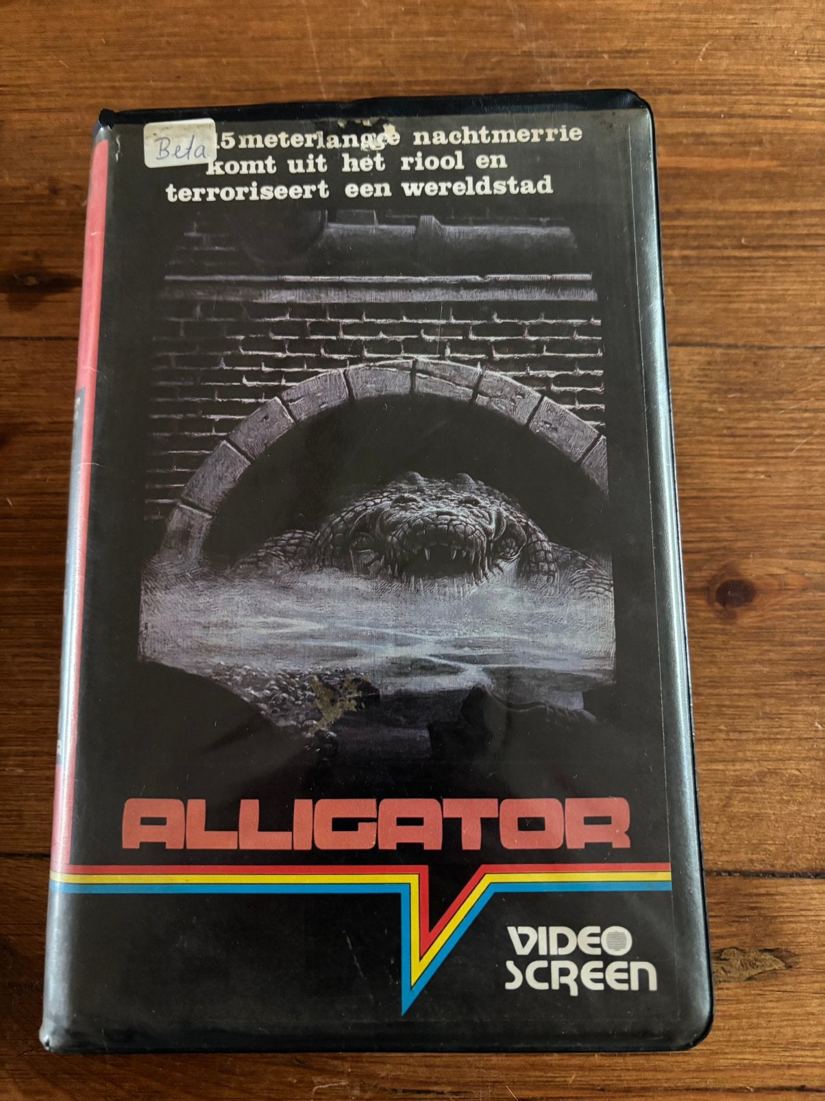 Alligator Betamax, Cd's en Dvd's, VHS | Film, Ophalen of Verzenden, Zo goed als nieuw