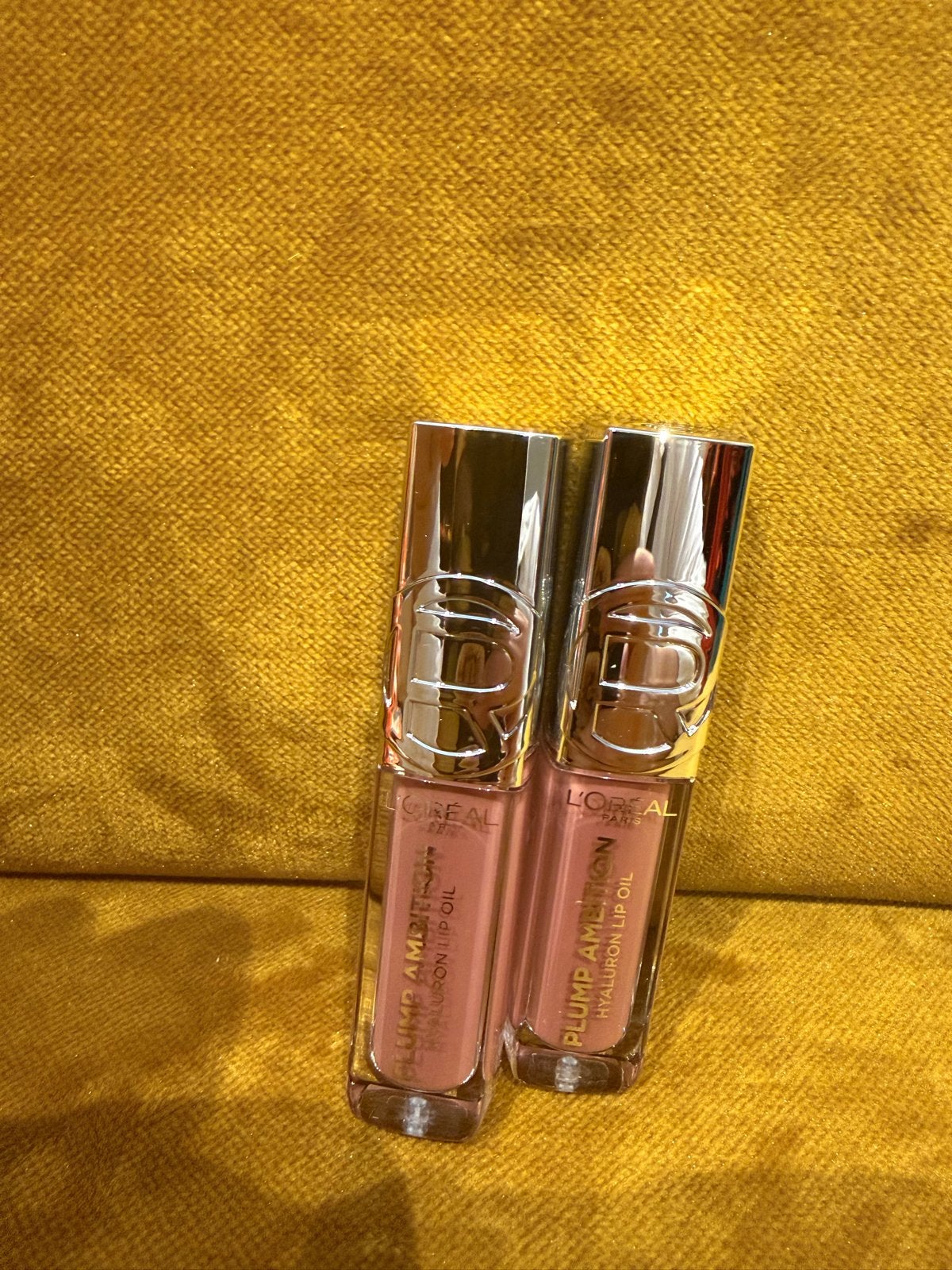 L'Oréal Plump Ambition Hyaluron Lip Oil - 611 Worth It, Lippen, Nieuw, Ophalen of Verzenden, Make-up