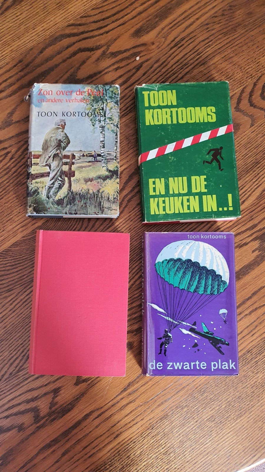 Set van 5 boeken van Toon Kortooms, Toon Kortooms, Ophalen of Verzenden, Zo goed als nieuw, Nederland