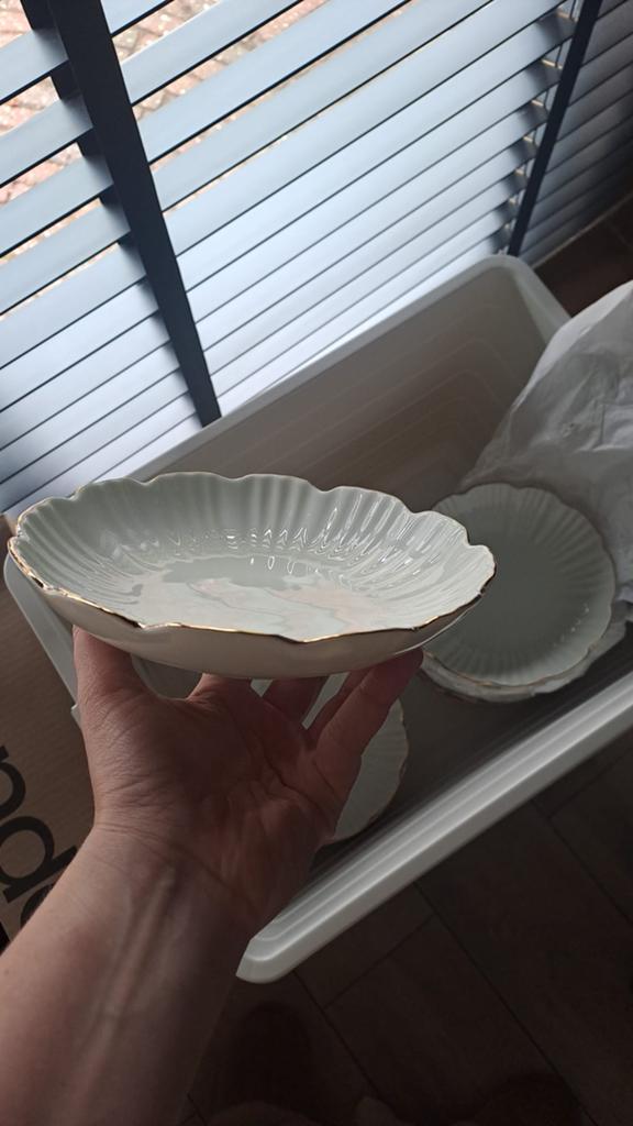 Porselein Servies set van H&M HOME, Ophalen of Verzenden, Porselein, Overige stijlen, Bord(en)