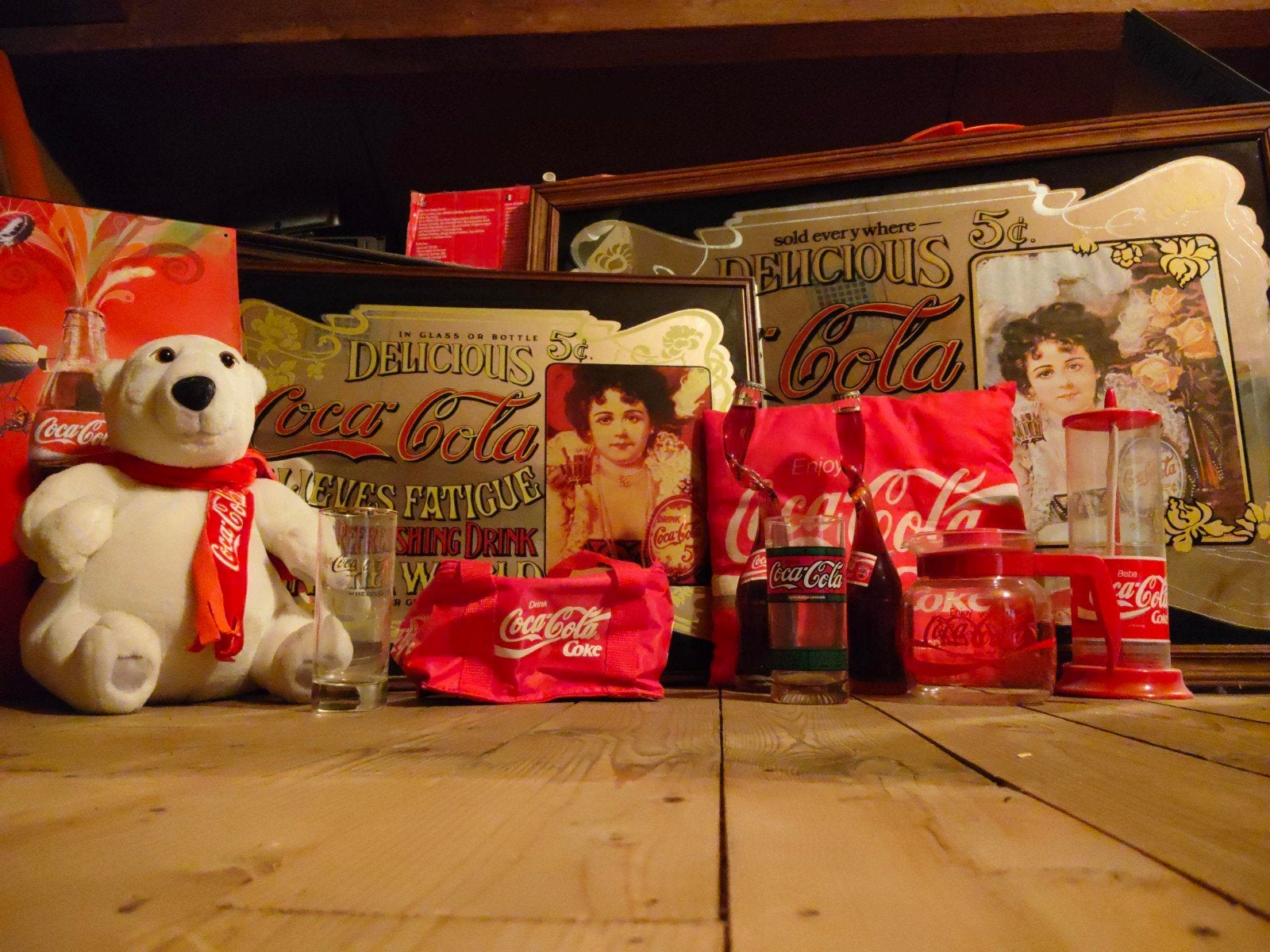 Grote verzameling Coca Cola spullen: blikjes, flessen, meer!, Ophalen