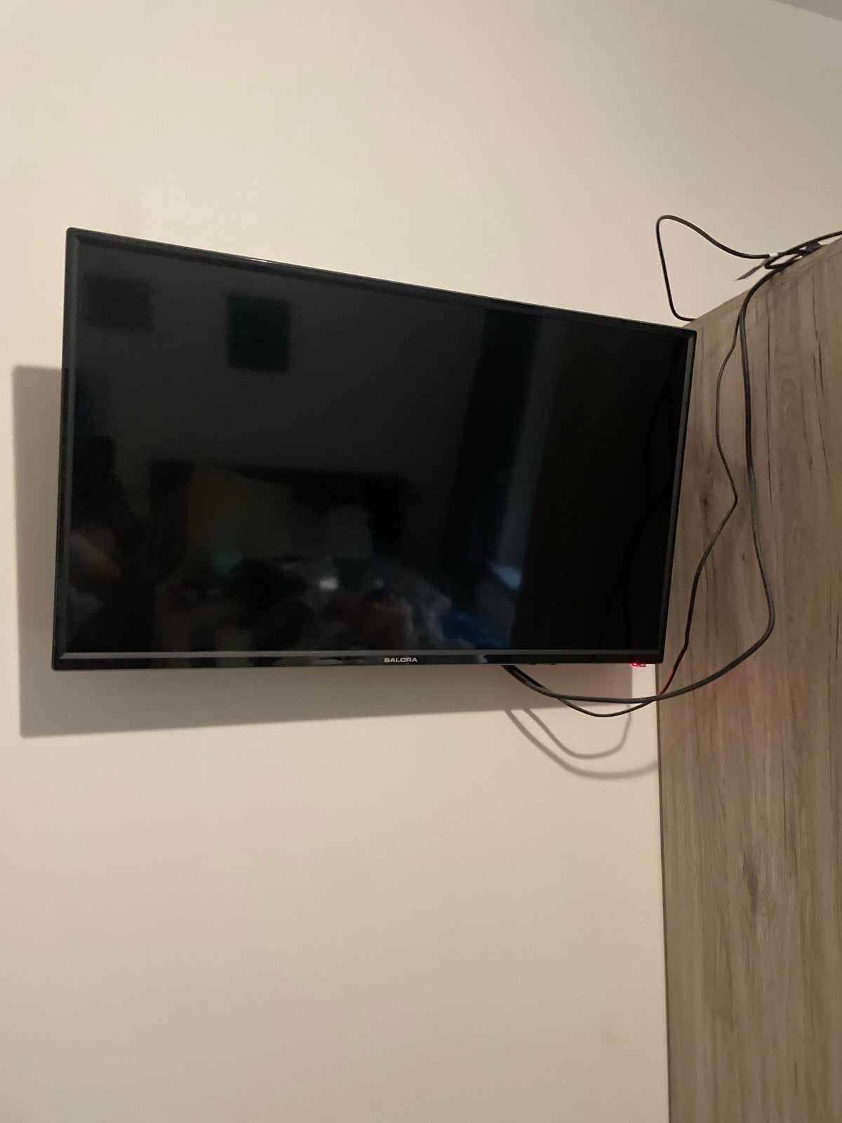 Salora tv- zo goed als nieuw, Overige merken, LED, Ophalen of Verzenden, Zo goed als nieuw